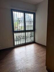 Trellis Towers (D12), Condominium #581403081